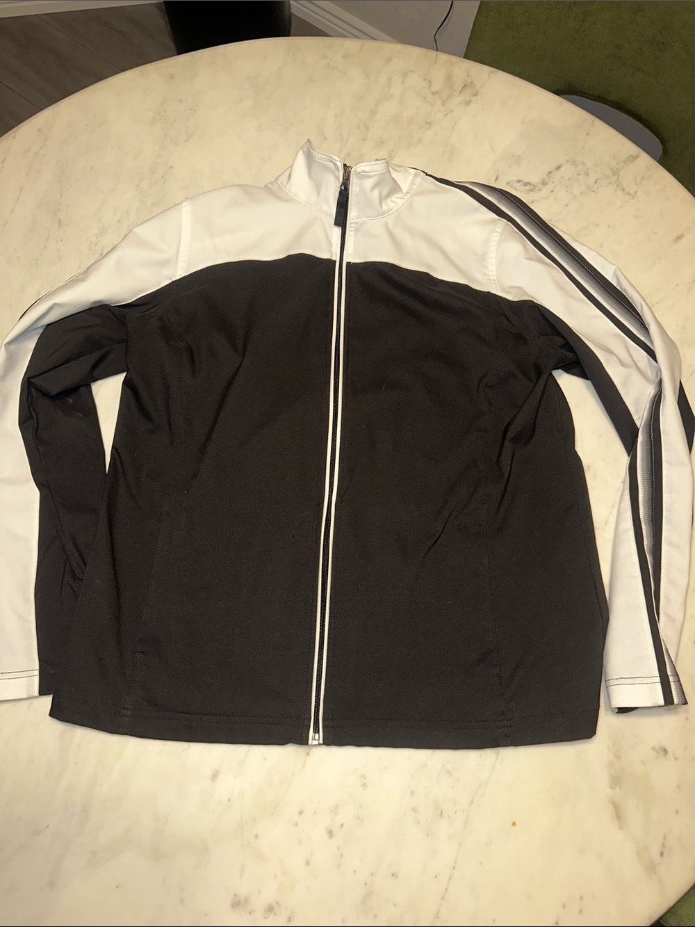 Made for life women’s Black & White Full-Zip Track Jacket size large